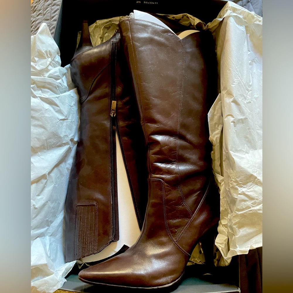Kenneth Cole Reaction Brown nearly knee high leather heel boots